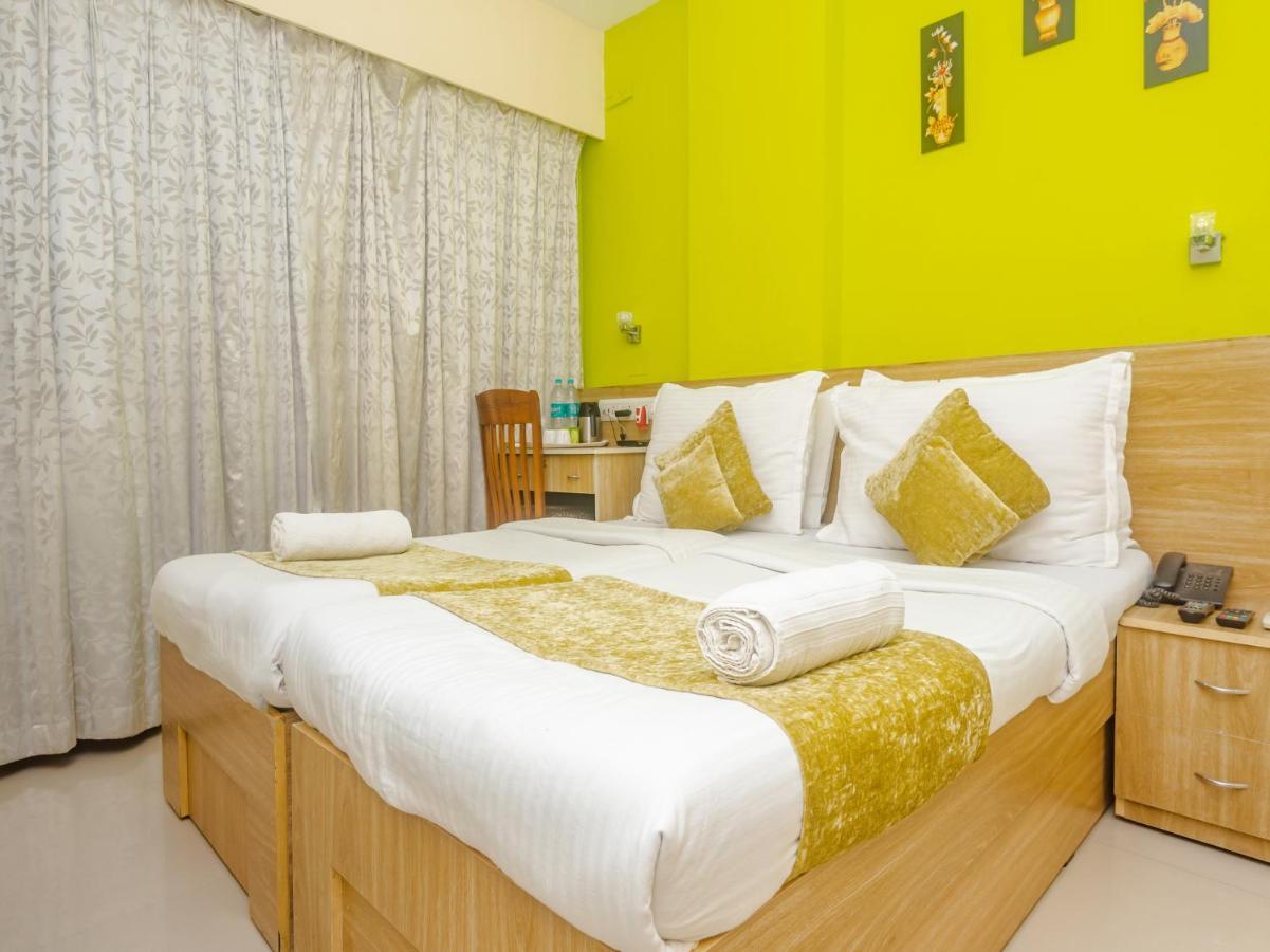 Hotel Tuliip Residency Bombay Esterno foto