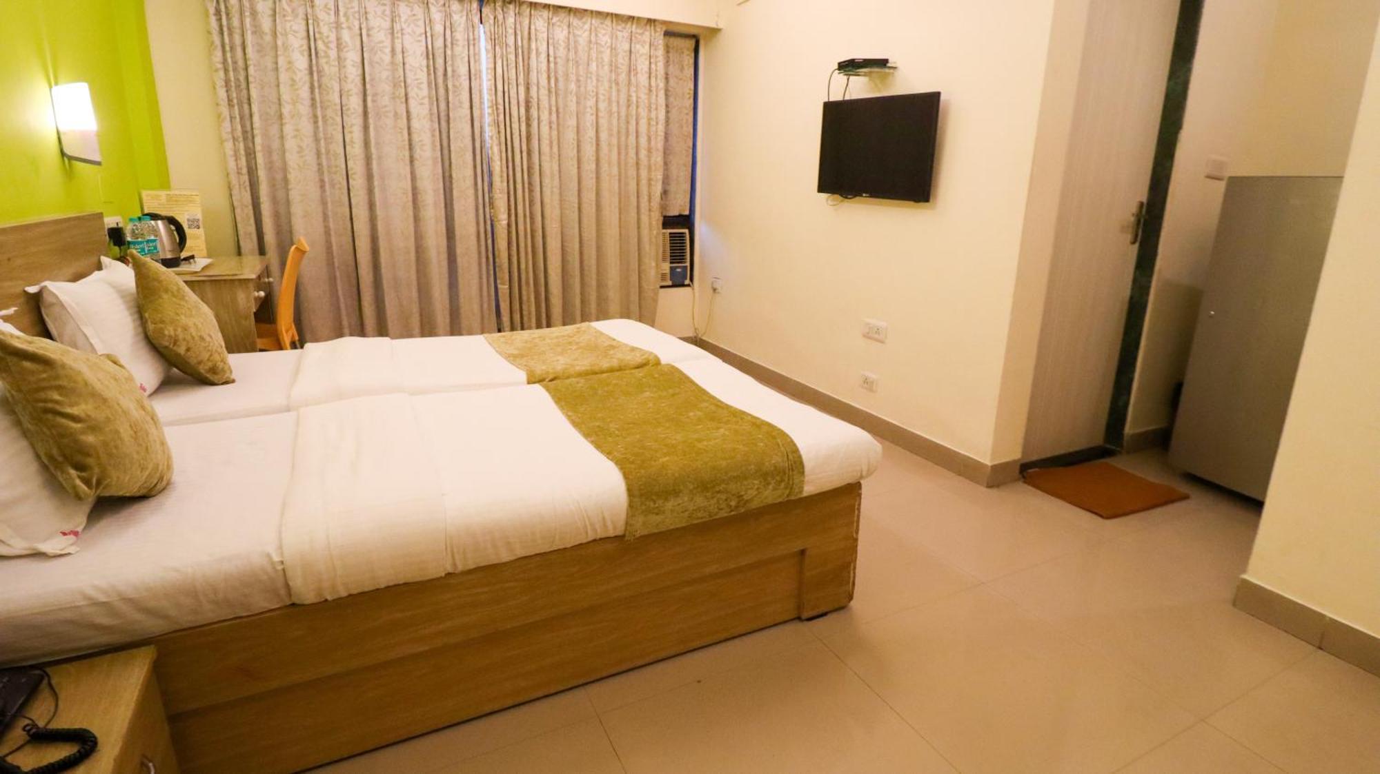 Hotel Tuliip Residency Bombay Esterno foto